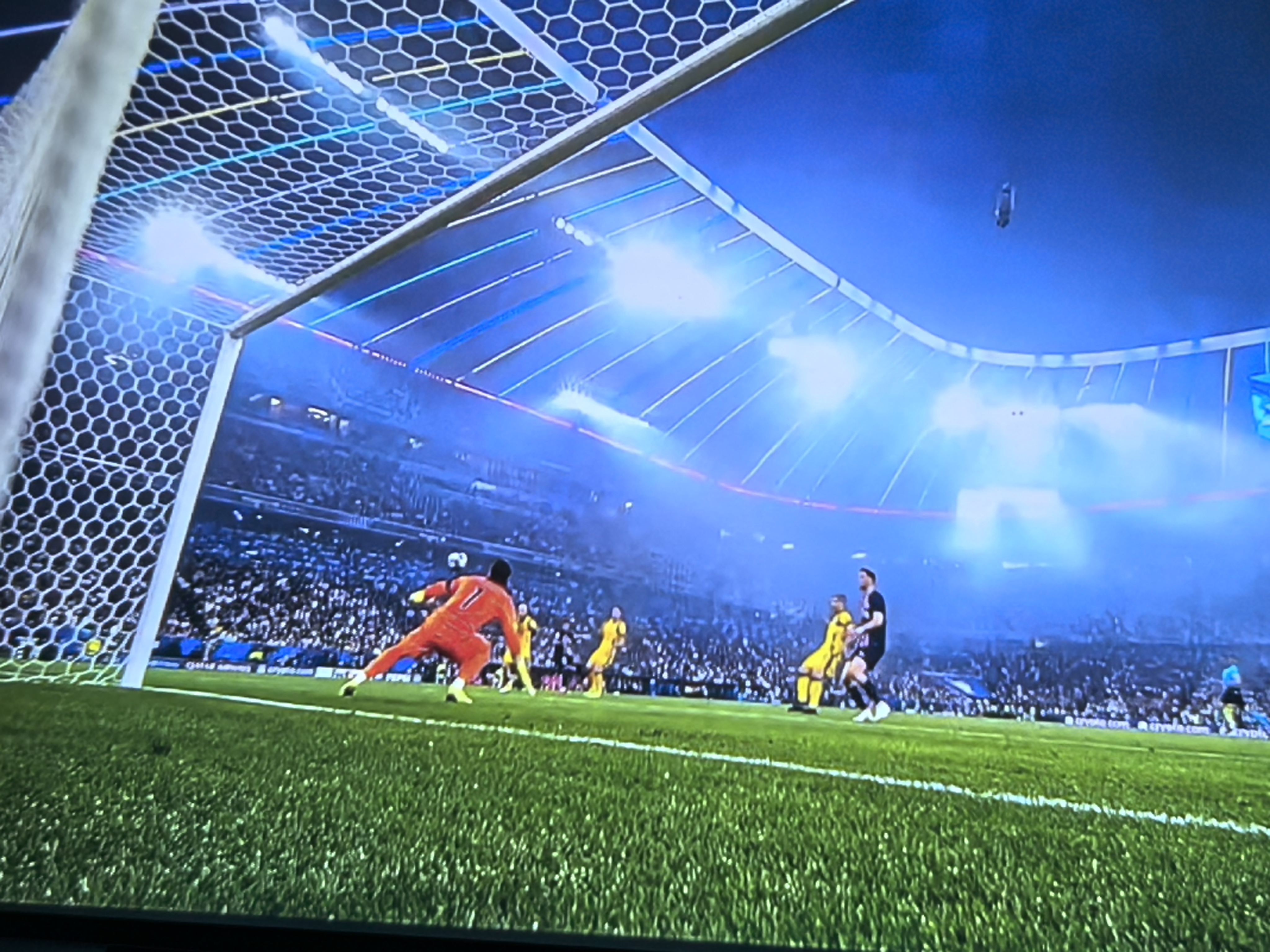 关于冲刺阶段德甲传出新动向；巴黎圣日耳曼手感冰凉；管理层表态——引发热议；高层口径保持一致的信息-九游体育下载